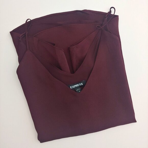 EXPRESS Top V-neck Spaghetti Straps Maroon Size Small NWT - Picture 3 of 10